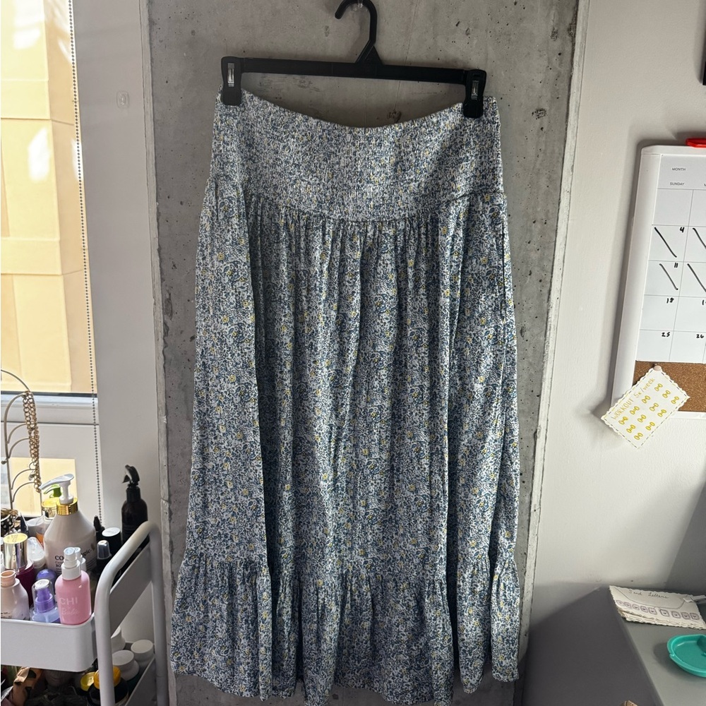 Universal Thread Blue Floral Maxi Skirt